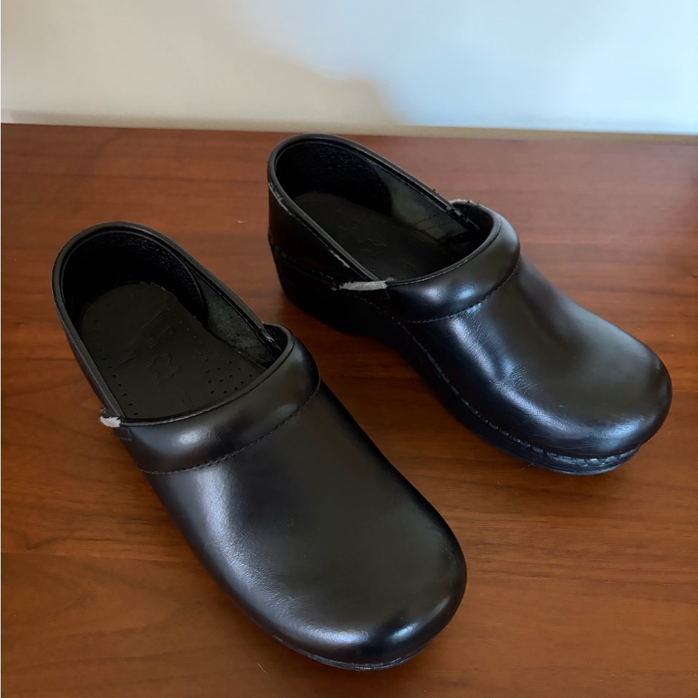 Dansko Professional Black Leather Clogs